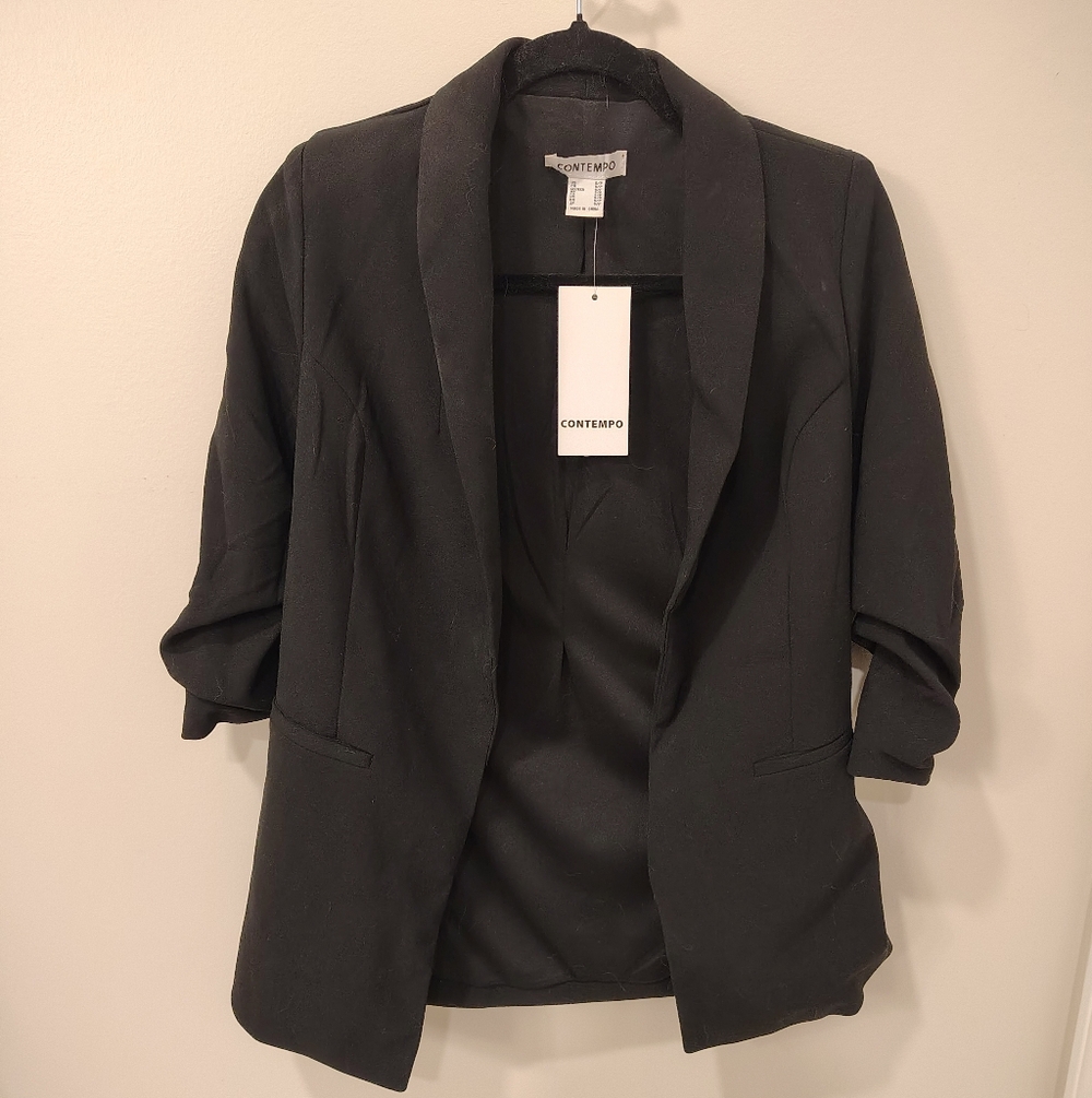 Charlotte Russe Contempo Scrunched 3/4 Sleeve Blazer